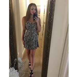 Meet your Posher, Leanne